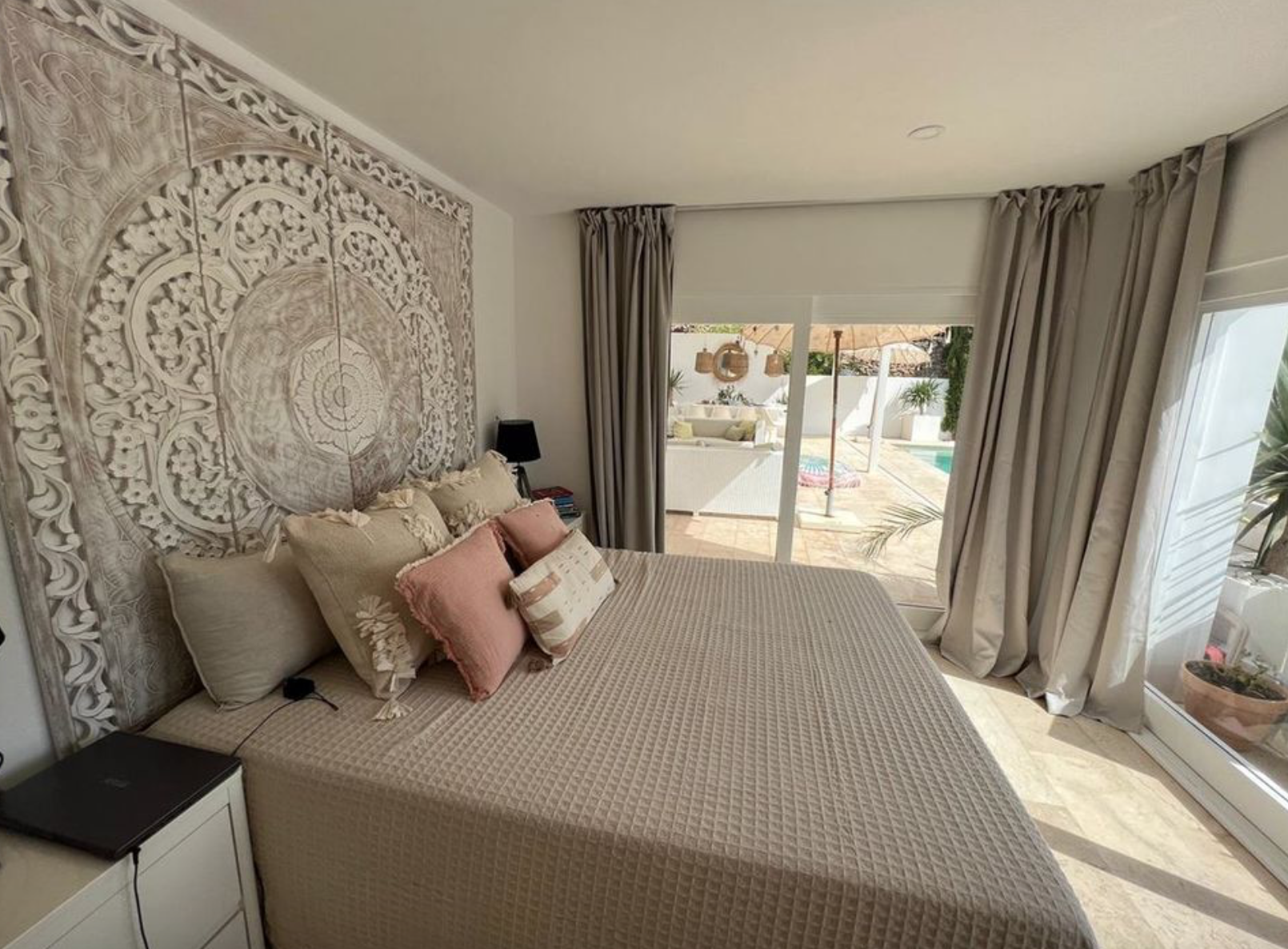 resa estates for sale roca llisa private pool frontal views bedroom .png